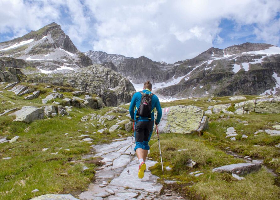 Randonnées en Auvergne près du Camping de Confolant